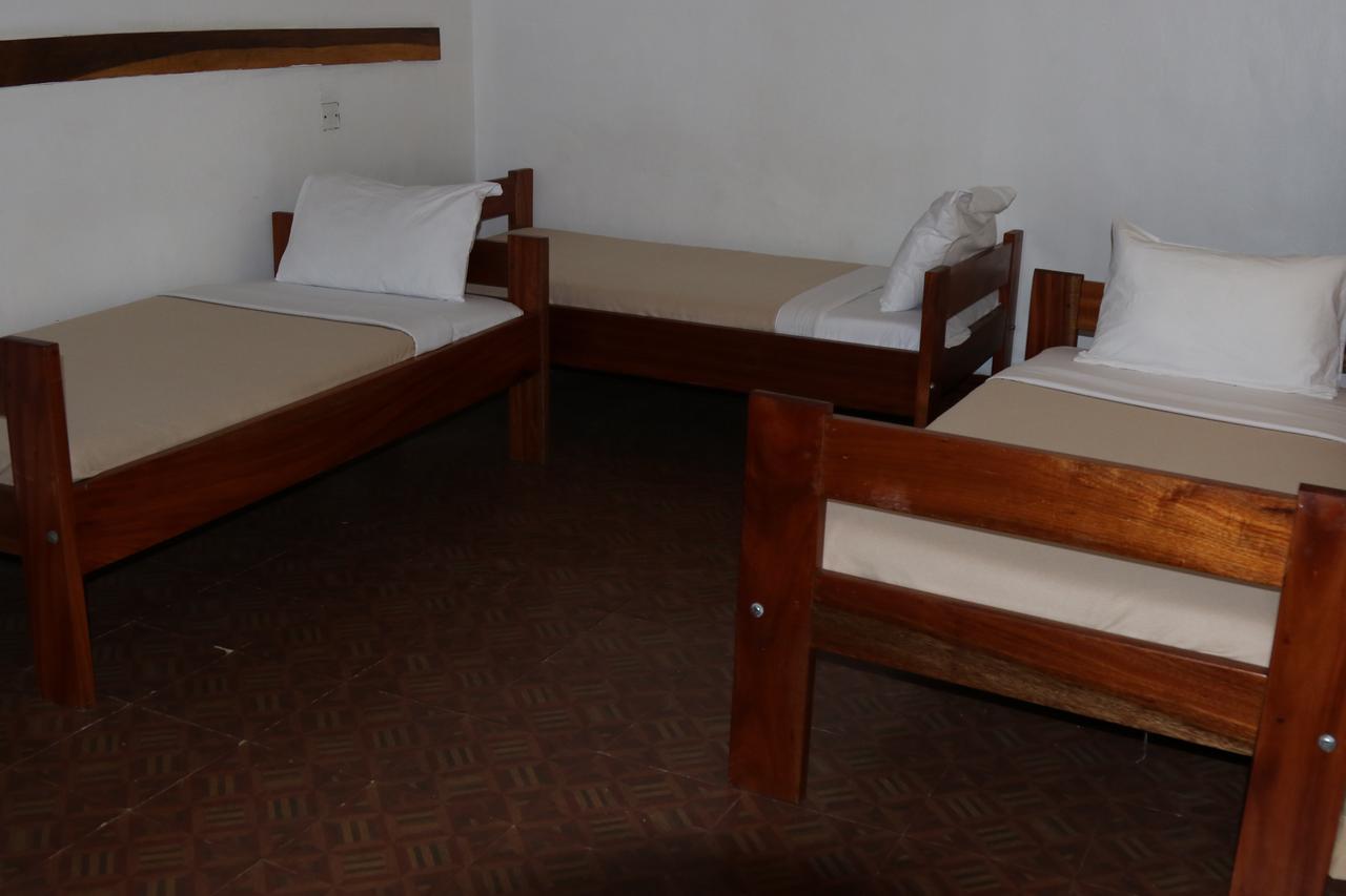 Neneu Hotel Moshi Zewnętrze zdjęcie