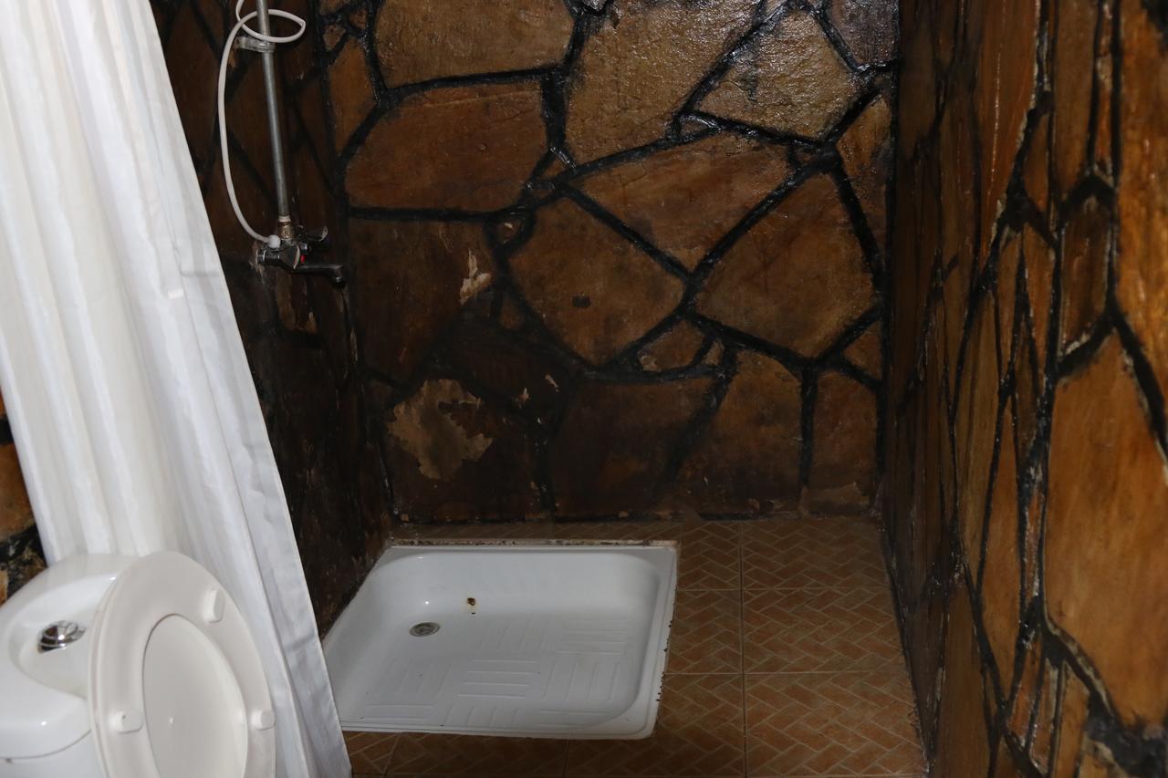 Neneu Hotel Moshi Zewnętrze zdjęcie