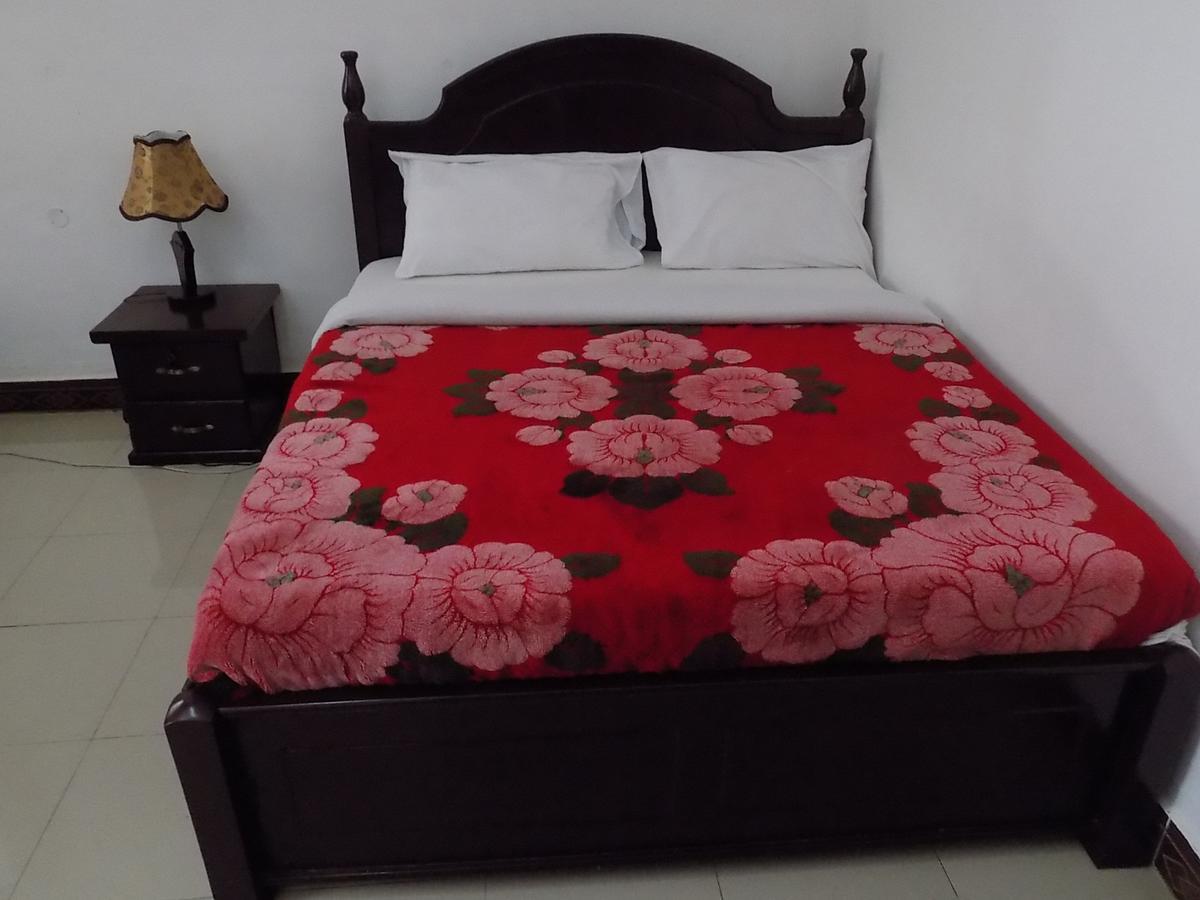 Neneu Hotel Moshi Zewnętrze zdjęcie
